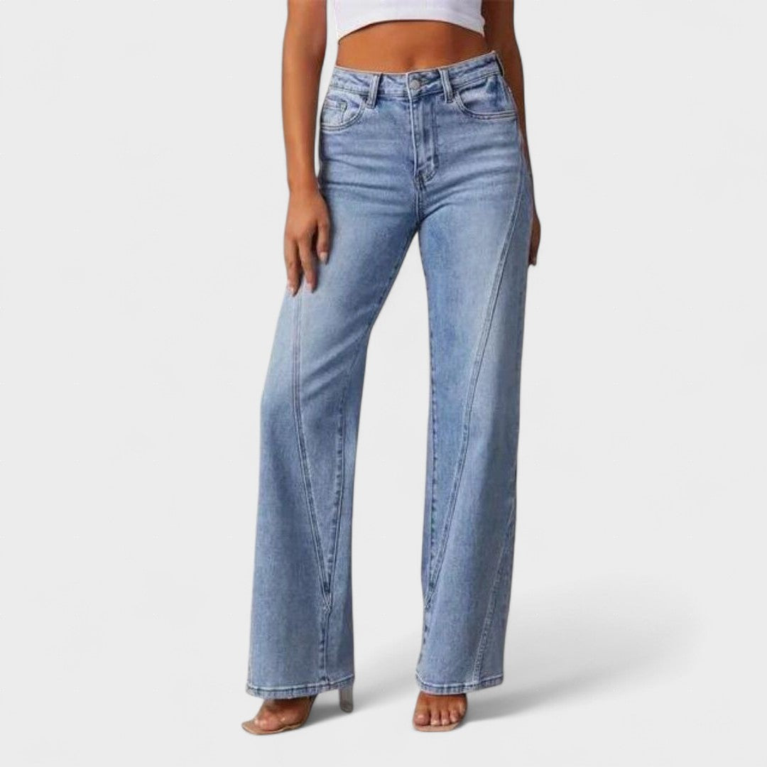 María™ | Jeans a Taglio Flare