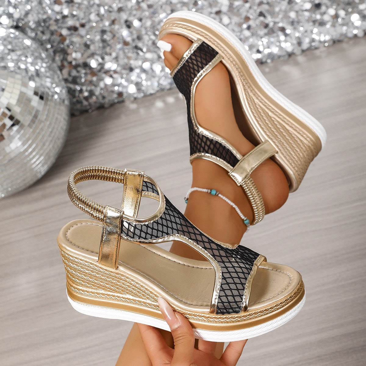 Cristina™ | Sandali ortopedici eleganti con zeppa