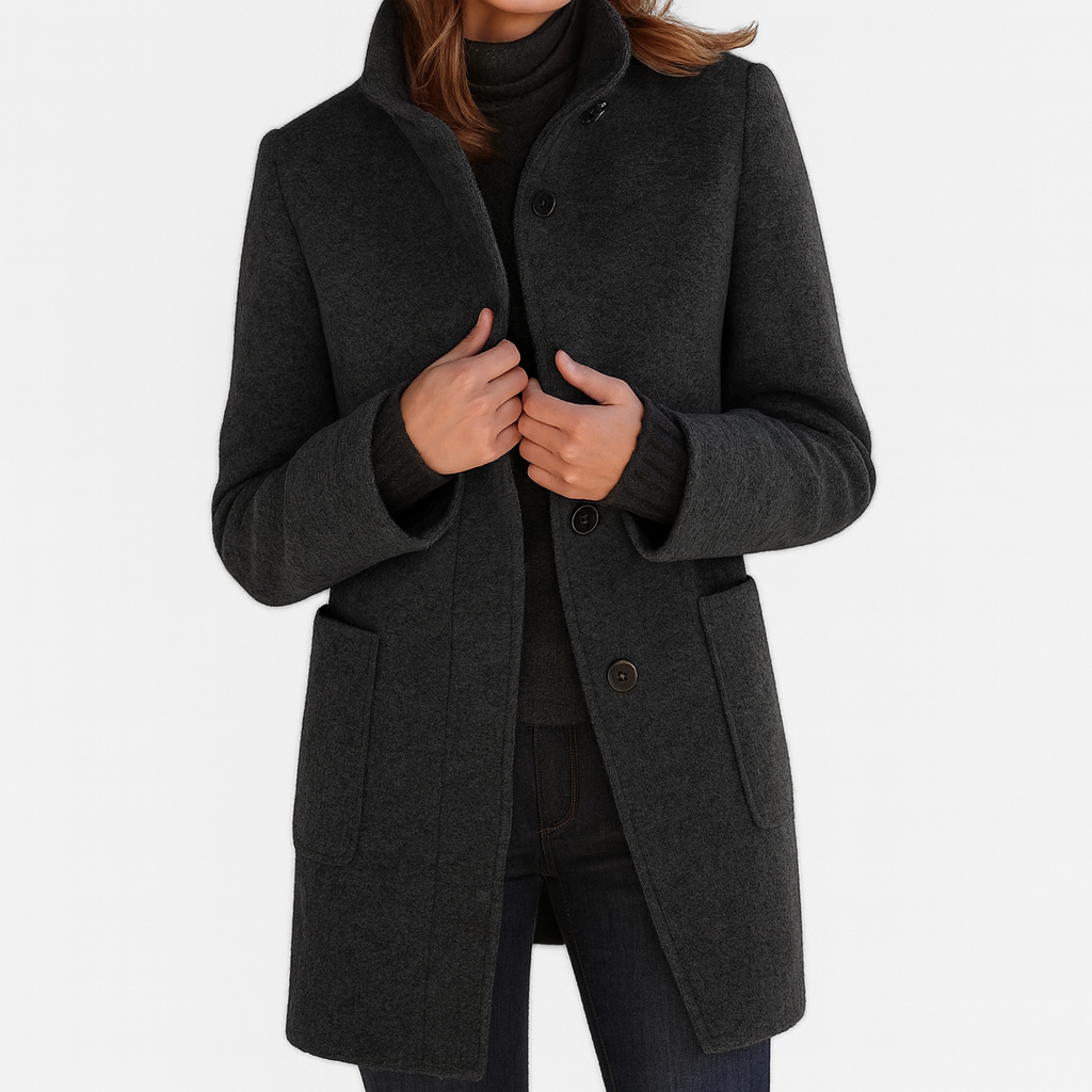Soledad™ | Cappotto elegante con colletto alto