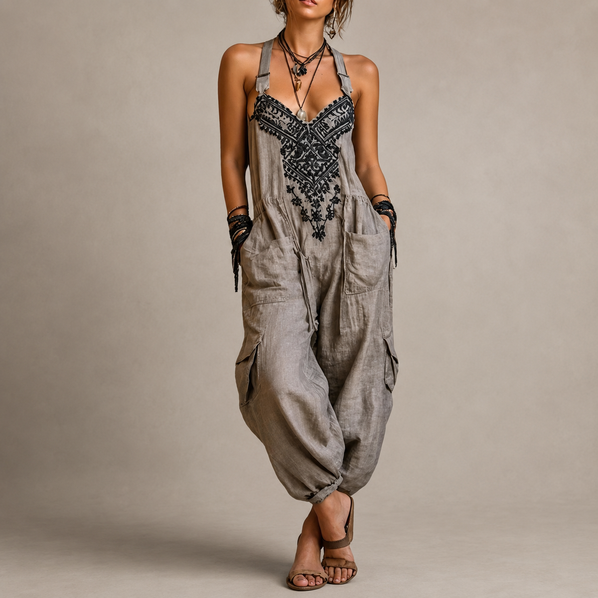 Astrid – Tuta Bohemien Ricamata