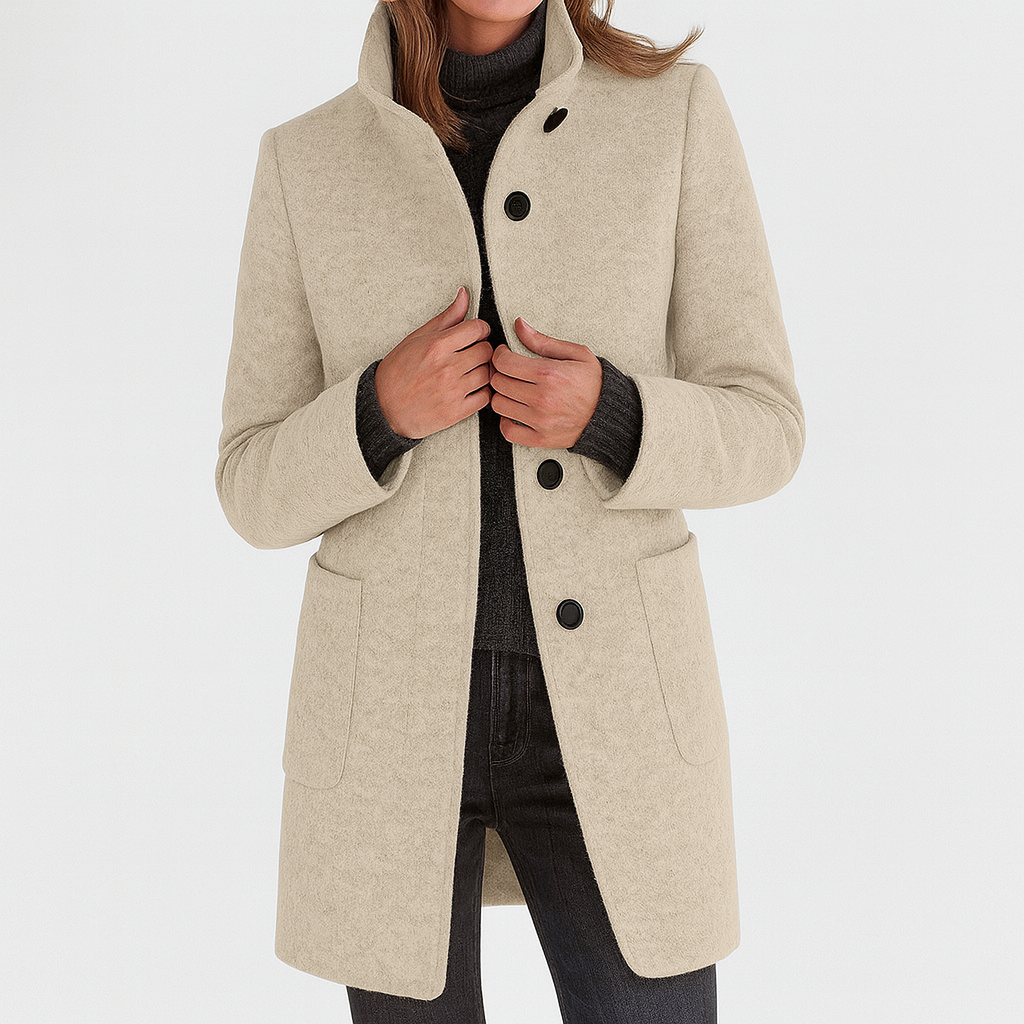 Soledad™ | Cappotto elegante con colletto alto