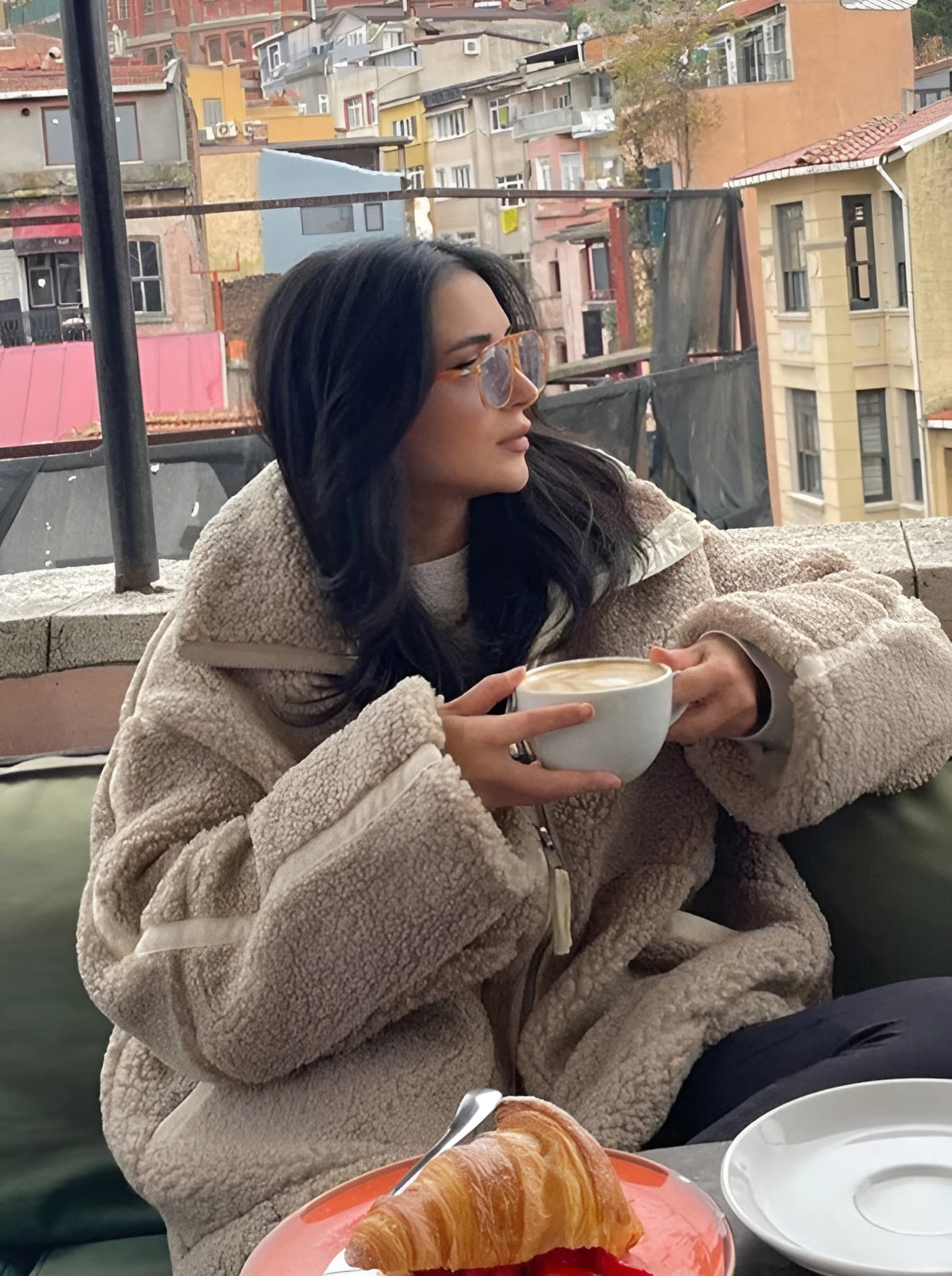 Beatriz™ | Cappotto in peluche dallo stile moderno