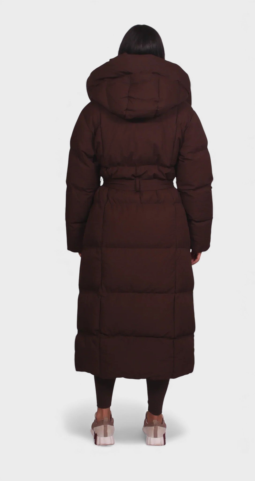 Sofía™ | Cappotto imbottito lungo con cintura