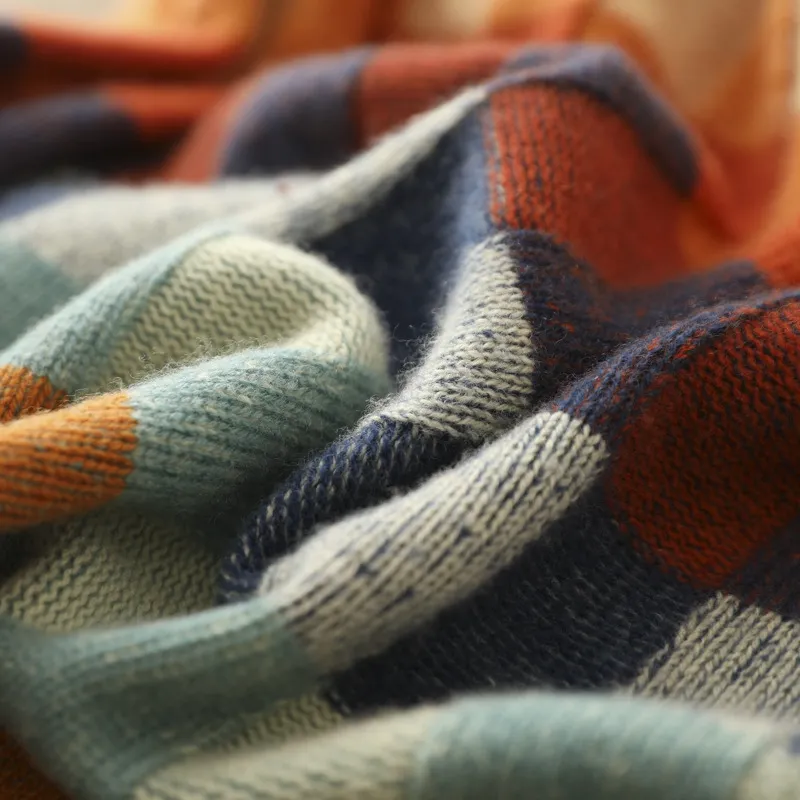 Adriana™ | Maglione a collo alto